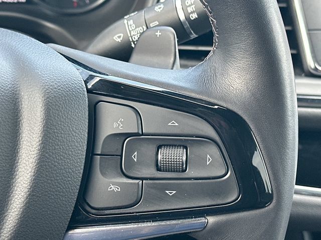 Used 2024 Buick Enclave Avenir w/ Avenir Technology Package FWD image 23