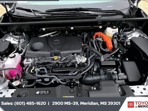 New 2025 Toyota RAV4 XLE image 10
