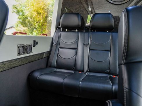 Used 2017 Mercedes-Benz Sprinter 3500 image 62