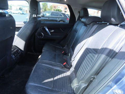 Used 2021 Land Rover Discovery Sport S image 11