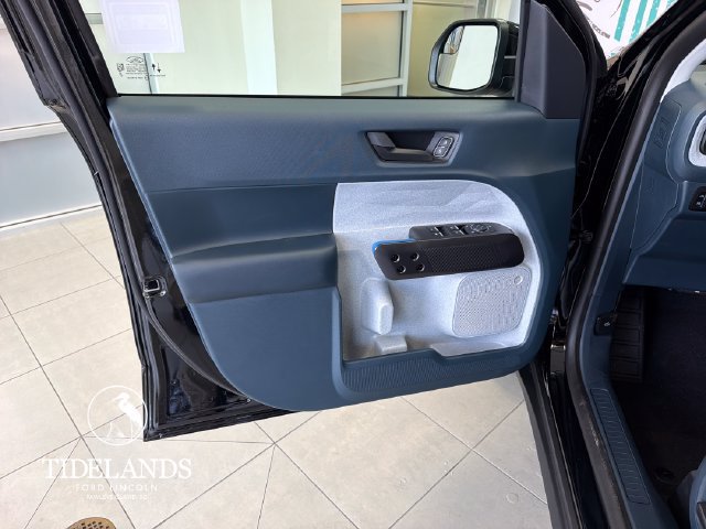 New 2026 Ford Maverick XLT w/ XLT Luxury Package FWD image 13