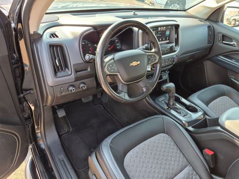 Used 2015 Chevrolet Colorado Z71 AWD/4WD image 14