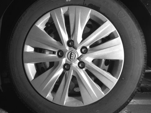 Used 2025 Nissan Sentra S image 14