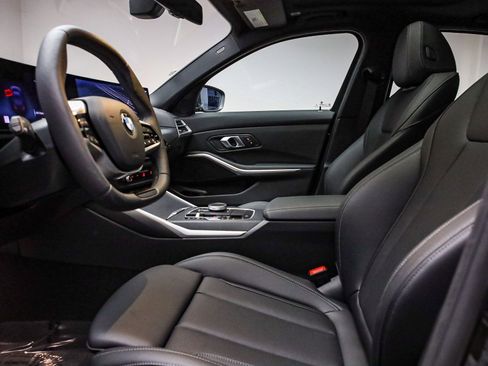 Used 2025 BMW 330i Sedan w/ Premium Package image 19