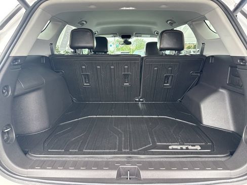 Used 2024 GMC Terrain AT4 w/ LPO, Floor Liner Package AWD/4WD image 20
