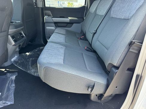 Used 2026 Ford F250 XLT w/ XLT Premium Package AWD/4WD image 11
