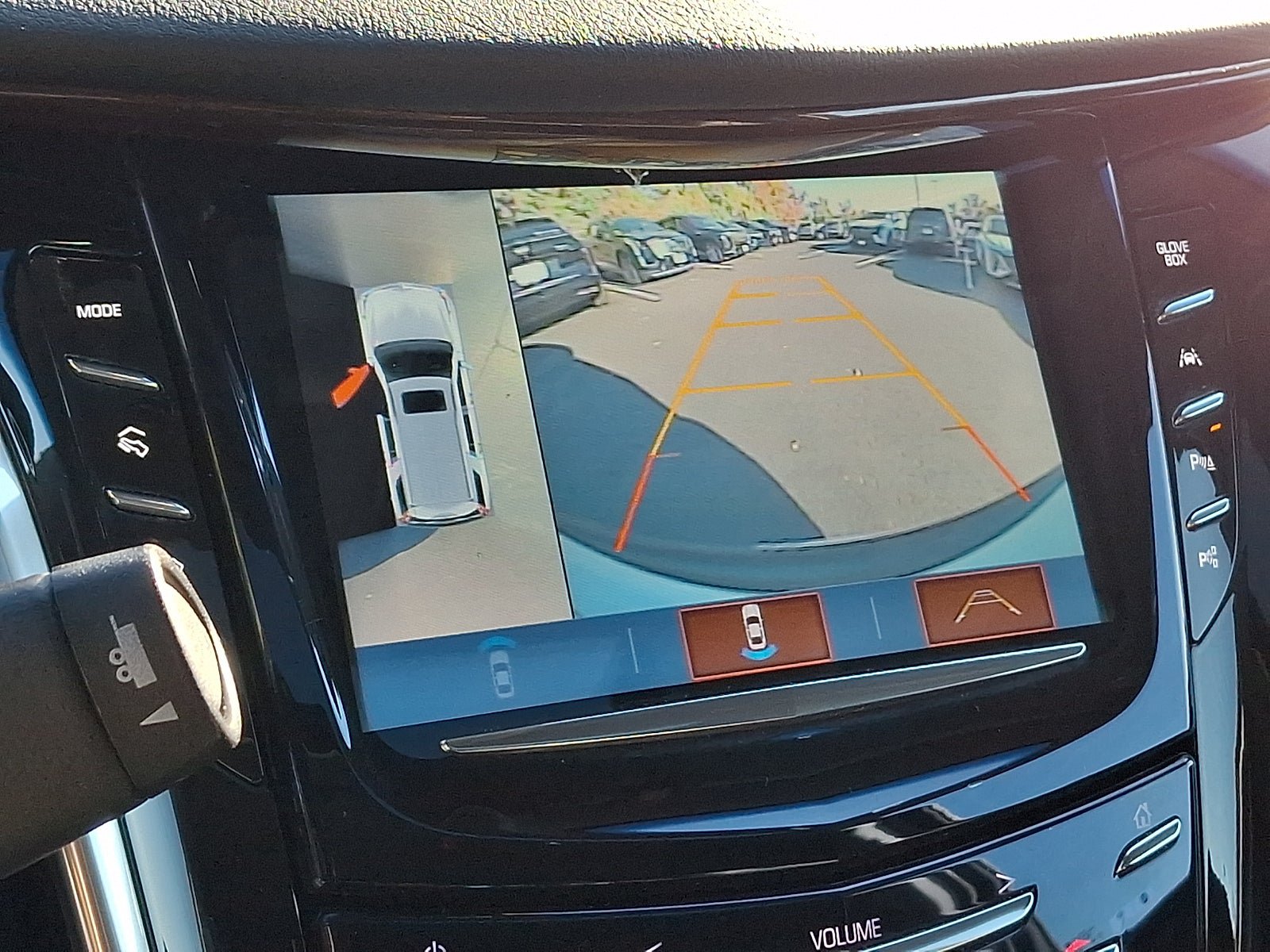 Used 2020 Cadillac Escalade Luxury AWD/4WD image 21