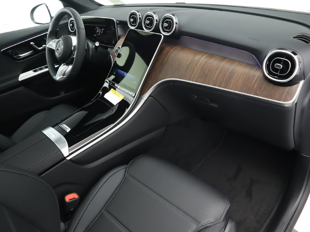 Certified 2026 Mercedes-Benz GLC 300 image 18