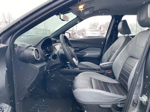 Used 2023 Nissan Kicks SR w/ SR Premium Package image 23