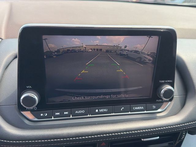 Used 2022 Nissan Rogue SV AWD/4WD image 22