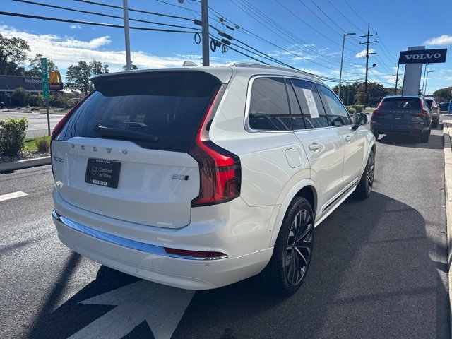 Certified 2026 Volvo XC90 B5 Plus AWD/4WD image 5