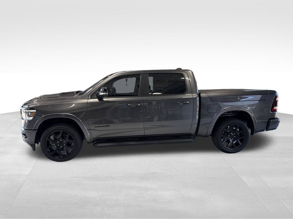 Used 2022 RAM 1500 Laramie AWD/4WD image 3