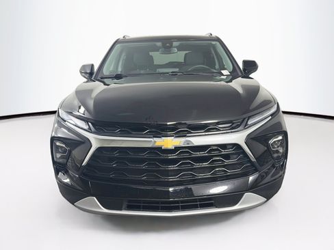 Used 2023 Chevrolet Blazer LT w/ Convenience Package FWD image 2