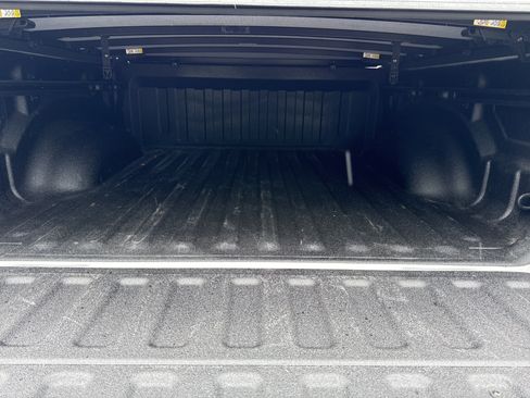 Used 2025 RAM 1500 Big Horn AWD/4WD image 29