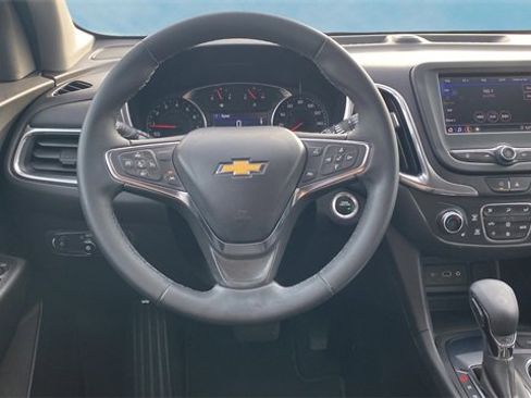 Used 2024 Chevrolet Equinox LT image 11