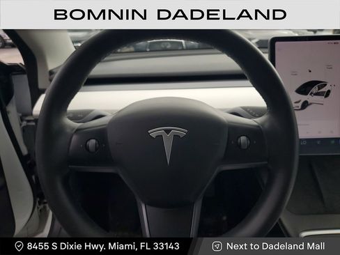 Used 2021 Tesla Model 3 Long Range image 14
