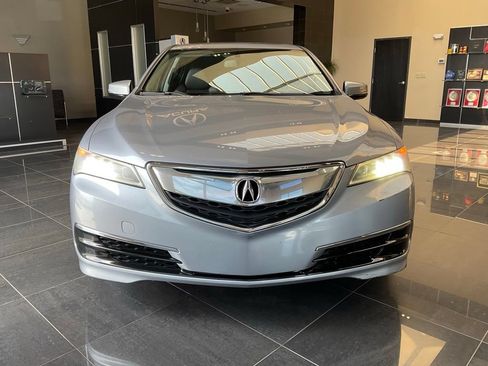 Used 2015 Acura TLX FWD image 2