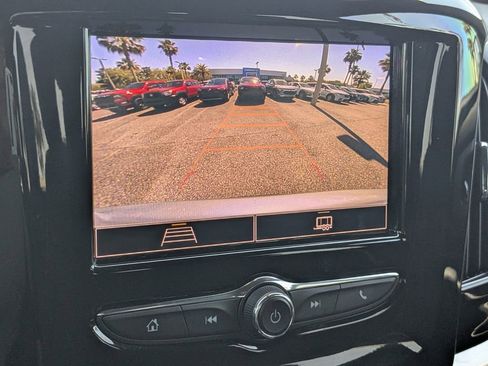 Certified 2022 Chevrolet Traverse LT w/ Midnight/Sport Edition FWD image 19