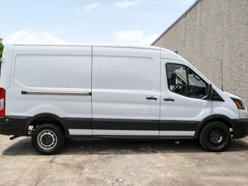 Used 2020 Ford Transit 250 Medium Roof w/ Load Area Protection Package RWD image 8
