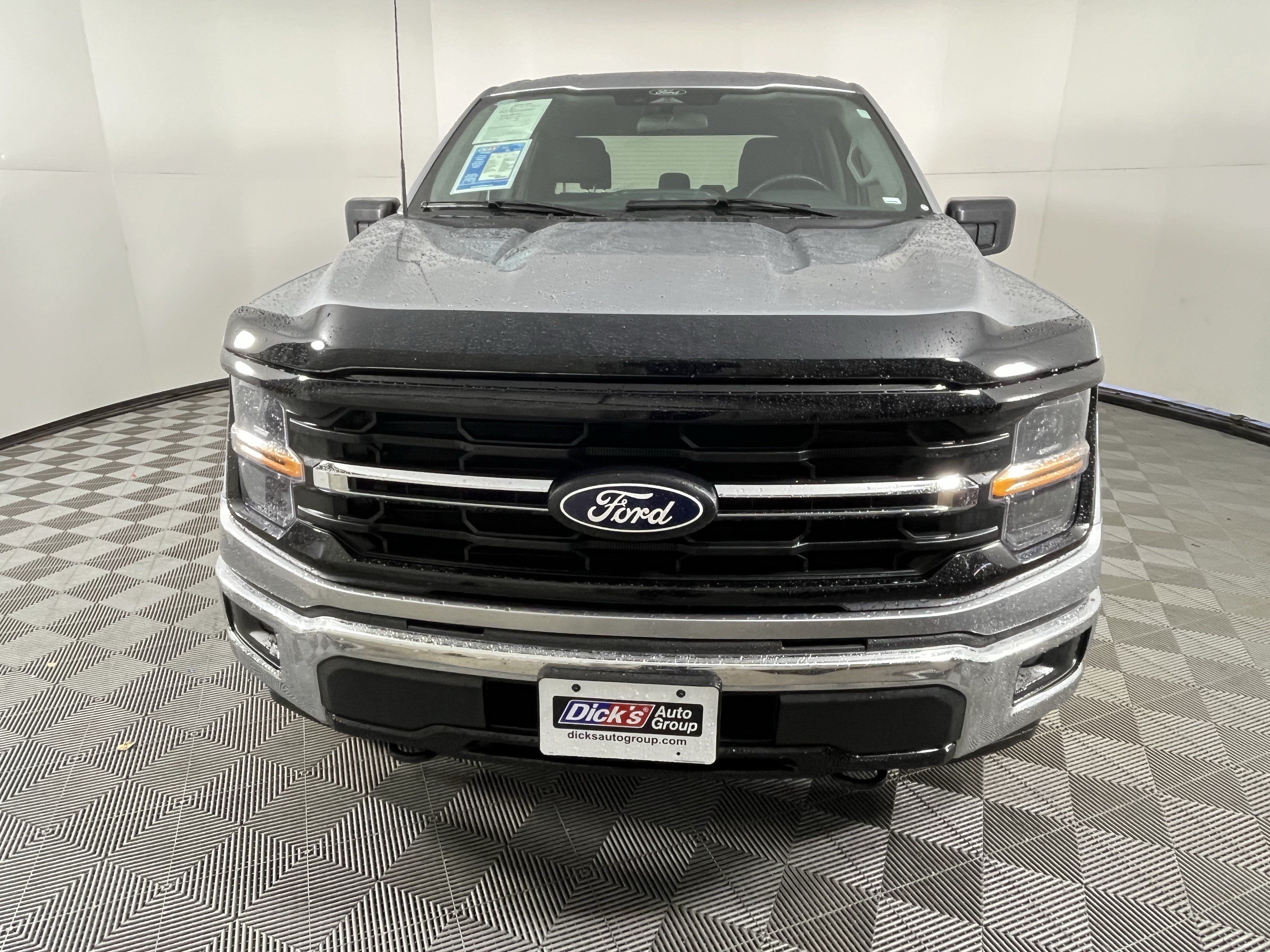 Used 2025 Ford F150 XLT w/ Equipment Group 301A Standard AWD/4WD image 8