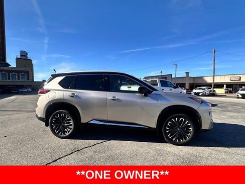 Certified 2024 Nissan Rogue Platinum w/ Platinum Premium Package image 4