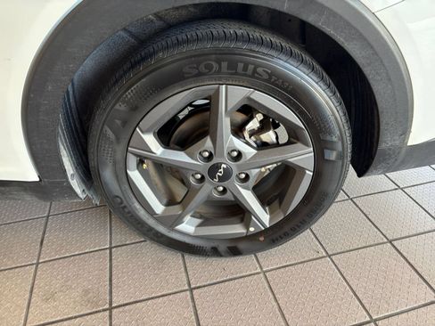 Used 2025 Kia K4 FWD image 29