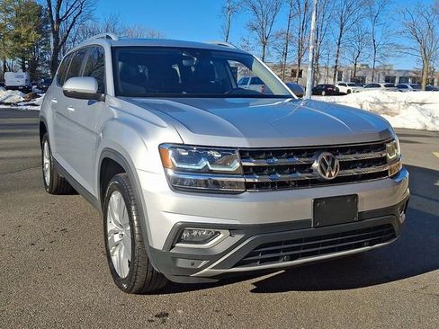 Used 2019 Volkswagen Atlas SEL image 2