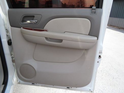 Used 2013 Chevrolet Silverado 2500 LTZ w/ LTZ Plus Package image 42