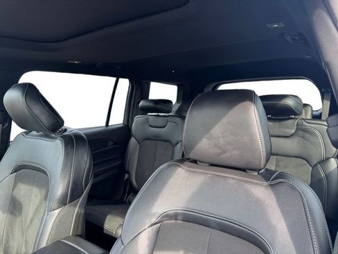 Certified 2023 Jeep Grand Cherokee L Laredo AWD/4WD image 13