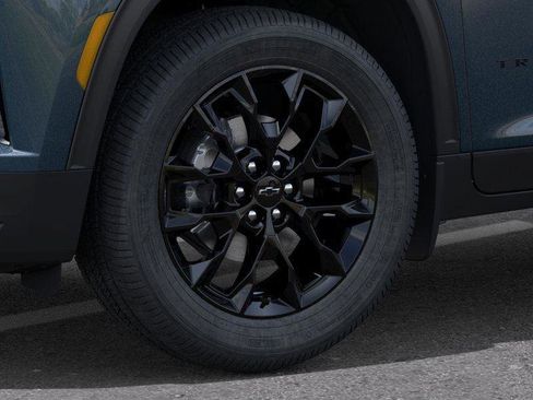 New 2026 Chevrolet Traverse LT w/ Midnight/Sport Edition image 9