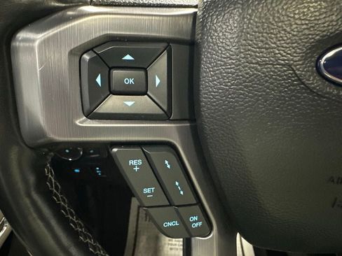 Used 2021 Ford Expedition Platinum AWD/4WD image 19