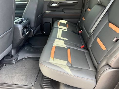 Used 2026 GMC Sierra 1500 AT4 w/ AT4 Premium Package AWD/4WD image 39