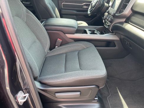 Used 2019 RAM 1500 Big Horn RWD image 18