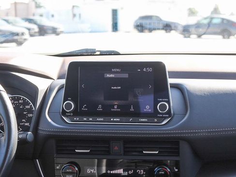 Used 2023 Nissan Rogue SV w/ SV Premium B Package FWD image 15