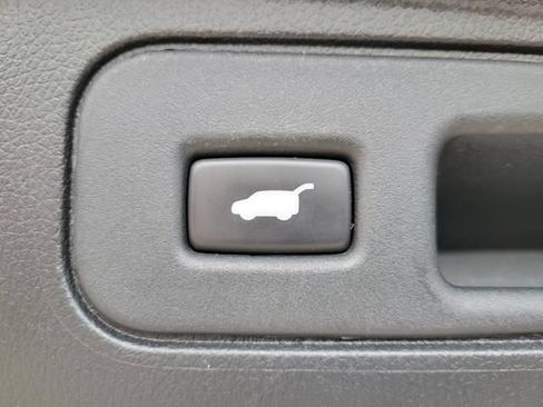 Used 2023 Honda Passport EX-L image 10