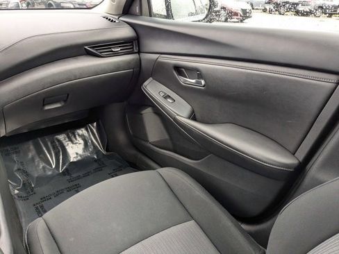 Certified 2024 Nissan Sentra SV image 18