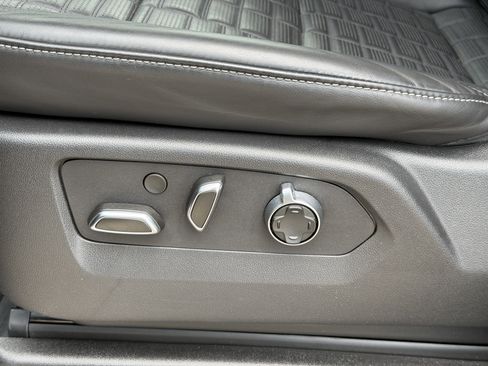 Certified 2024 Cadillac Escalade Sport Platinum w/ LPO, ONYX Package AWD/4WD image 21