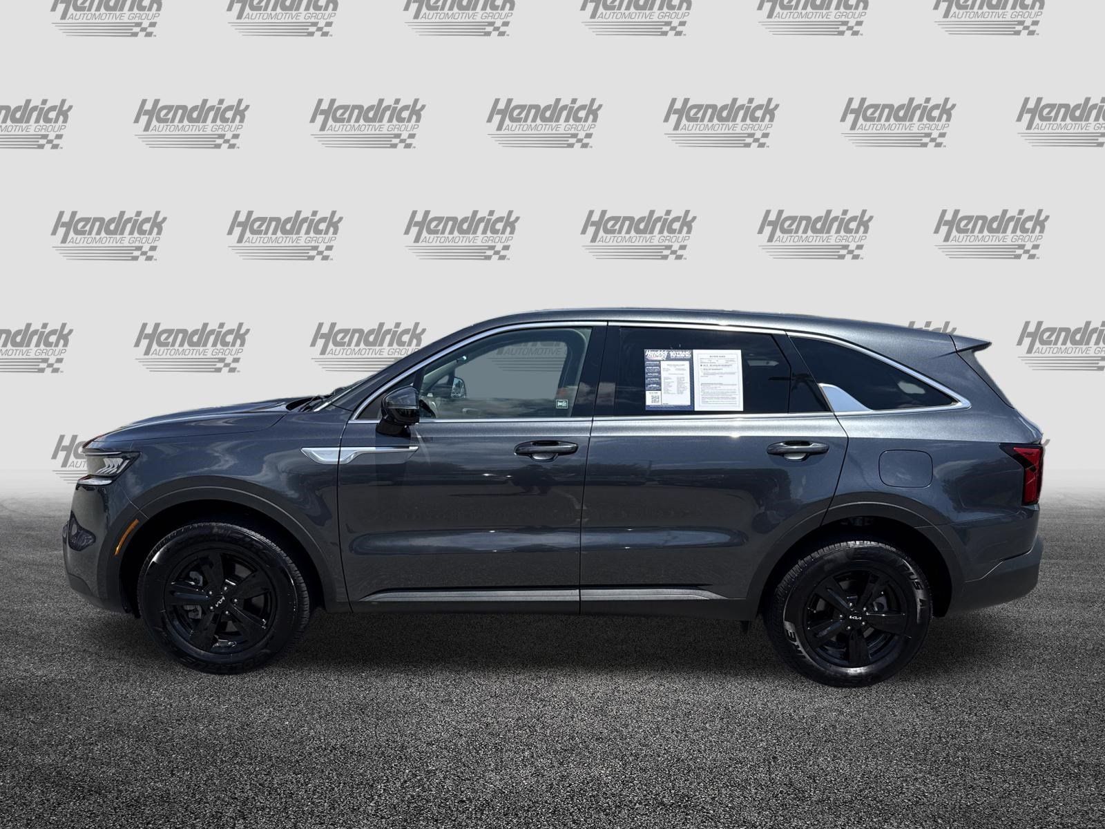 Used 2022 Kia Sorento LX AWD/4WD image 7