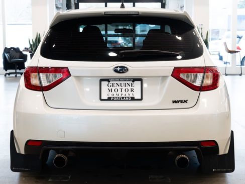 Used 2014 Subaru Impreza WRX Hatchback image 5