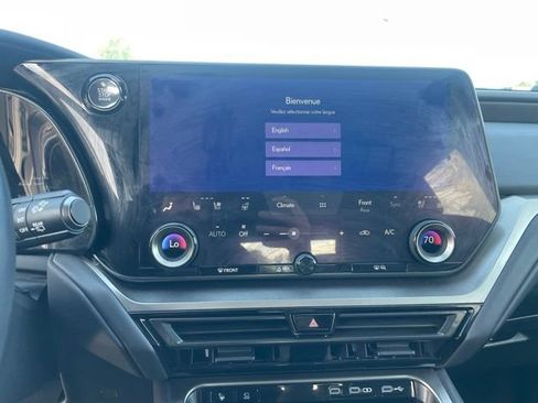 Used 2024 Lexus TX 350 AWD w/ Captains Chair Package image 9
