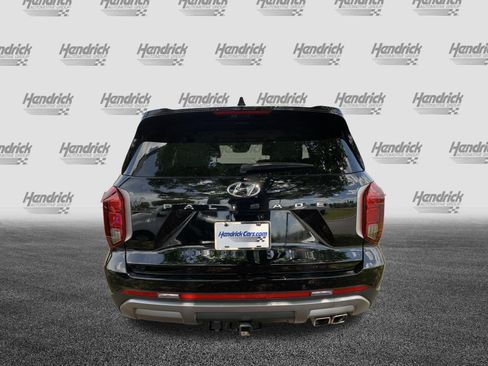 Used 2025 Hyundai Palisade SEL FWD image 9