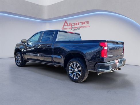 Used 2022 Chevrolet Silverado 1500 RST image 3