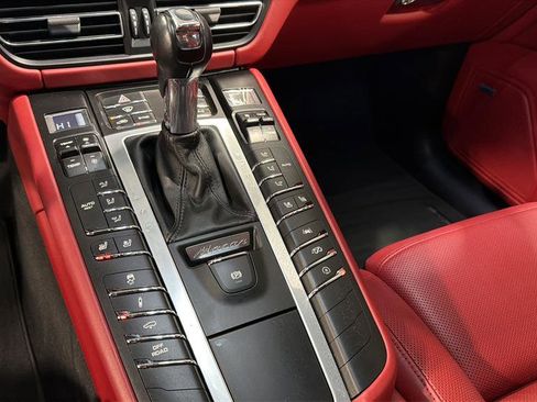 Used 2021 Porsche Macan GTS image 27