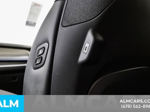 Used 2024 Kia EV9 Land image 60