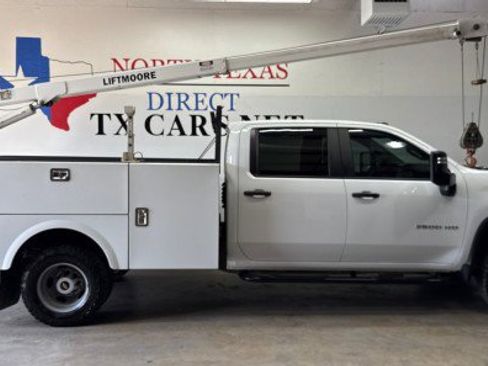 Used 2020 Chevrolet Silverado 3500 W/T w/ WT Convenience Package image 2