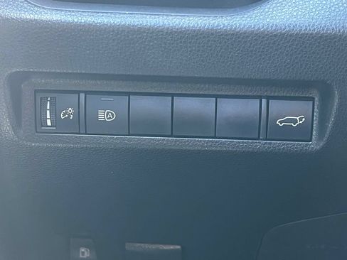Used 2021 Toyota RAV4 SE AWD/4WD image 26