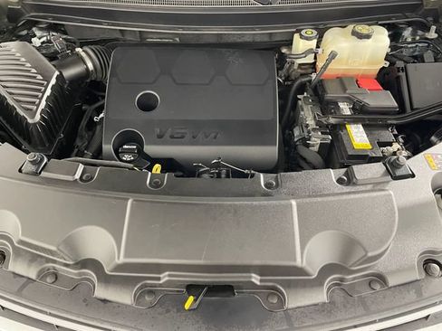 Used 2020 Chevrolet Traverse Premier w/ LPO, Floor Liner Package AWD/4WD image 20