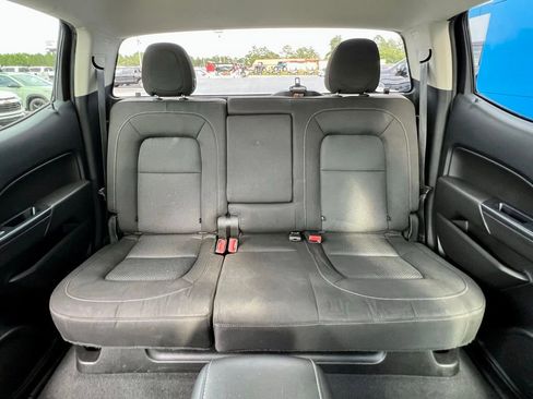 Used 2020 Chevrolet Colorado LT image 35