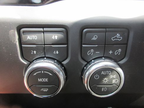 New 2026 GMC Sierra 1500 Denali Ultimate AWD/4WD image 19