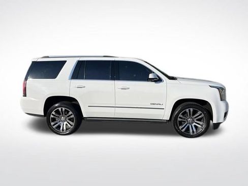 Used 2020 GMC Yukon Denali w/ Denali Premium Package AWD/4WD image 12